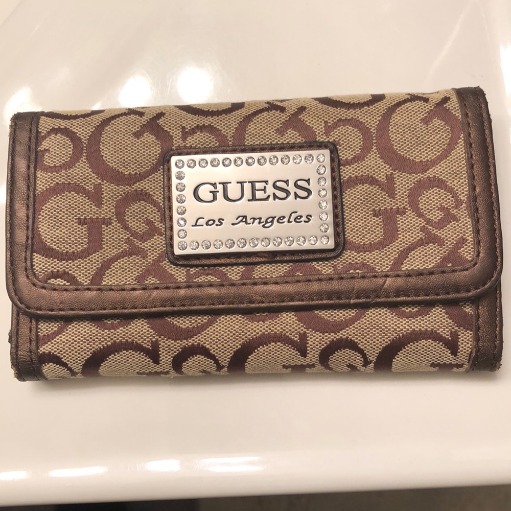 Guess Wallet